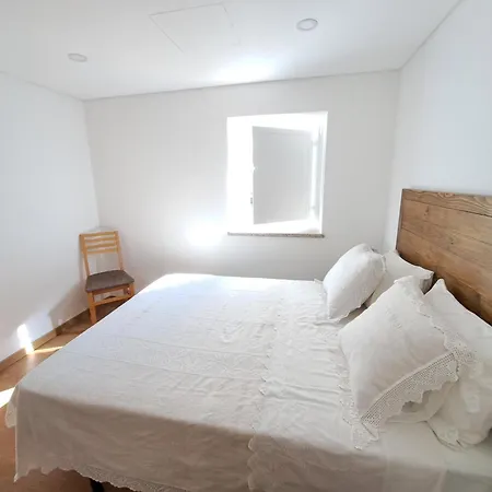 Holiday home A Casa Dos Avos - Local *